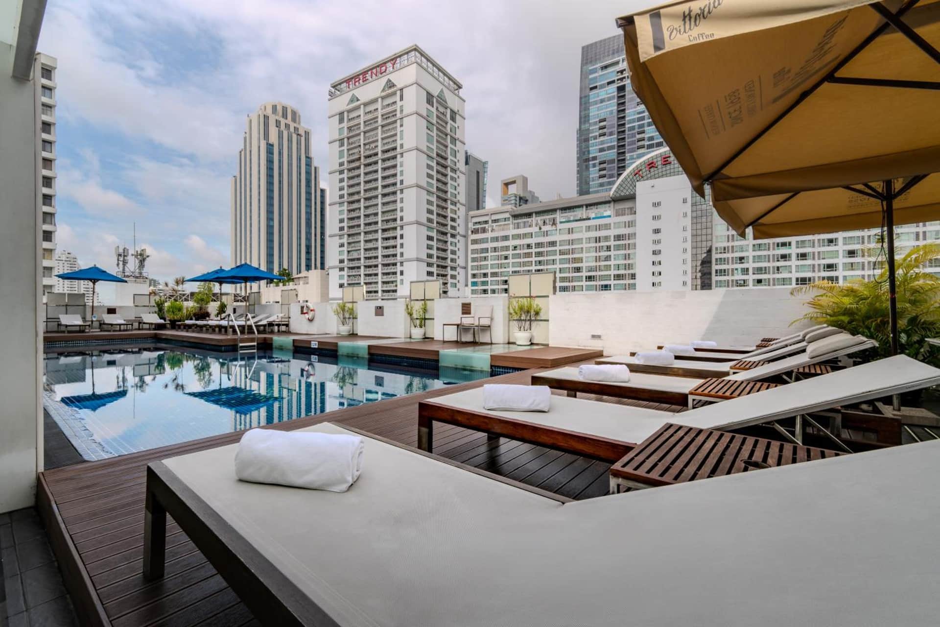 Night Hotel Bangkok - Sukhumvit 15