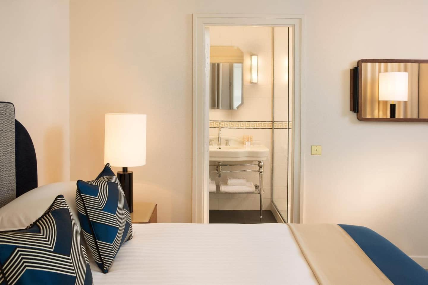 Le Tsuba Hotel