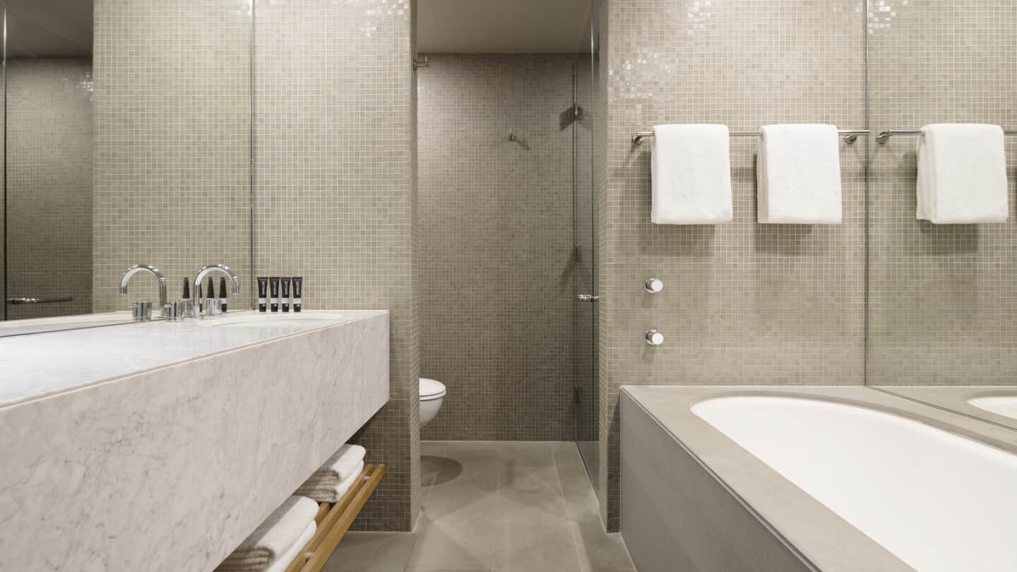 Hotel Realm