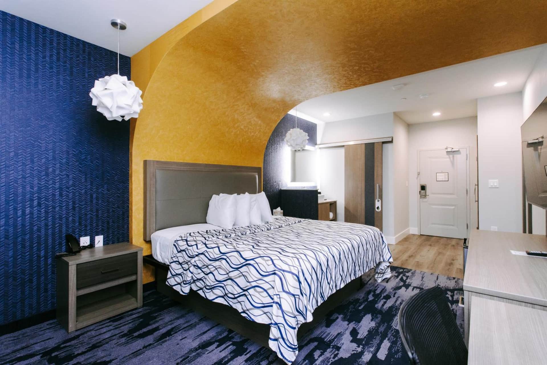 Palace Inn Blue Houston East Beltway 8