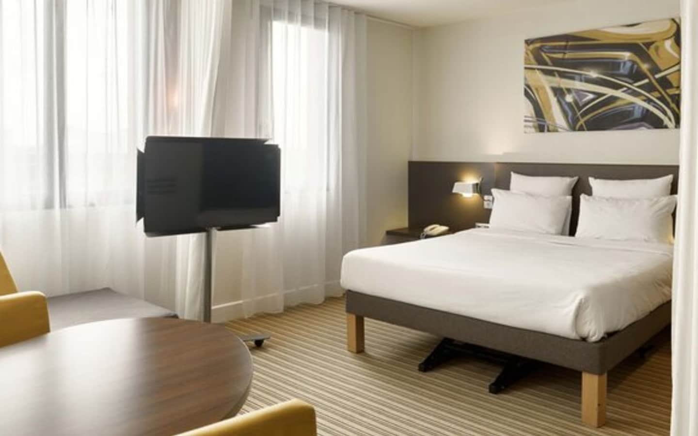 B&B HOTEL Vélizy Est
