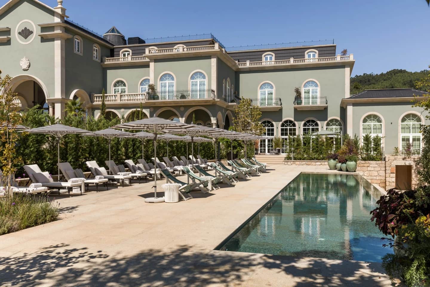 Amoure Hotel