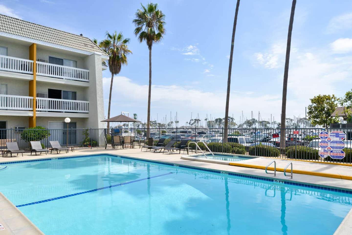Dana Point Marina Inn