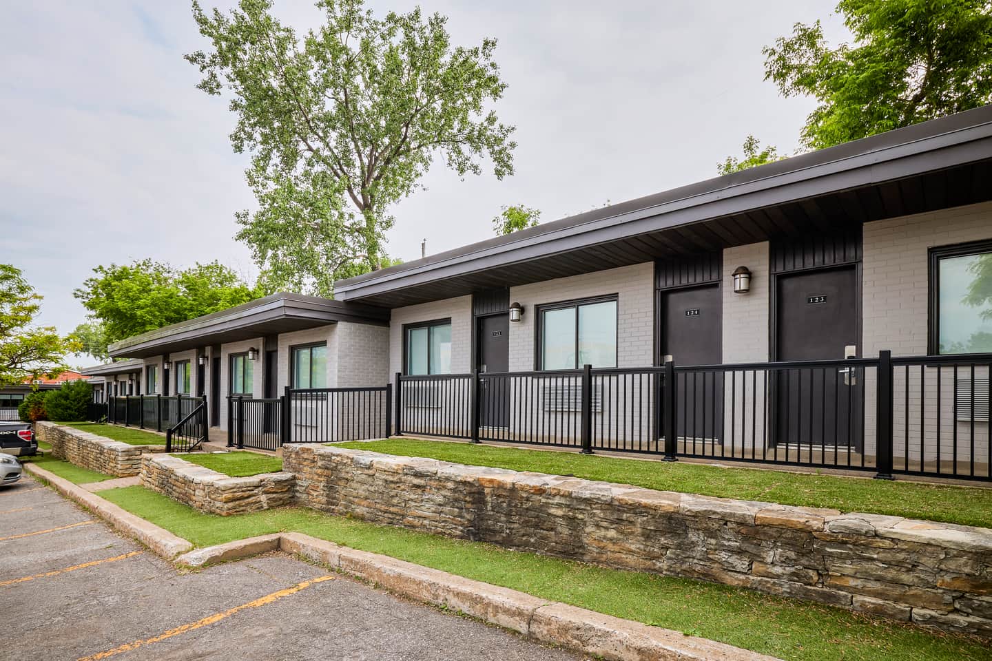 Motel Newstar Laval