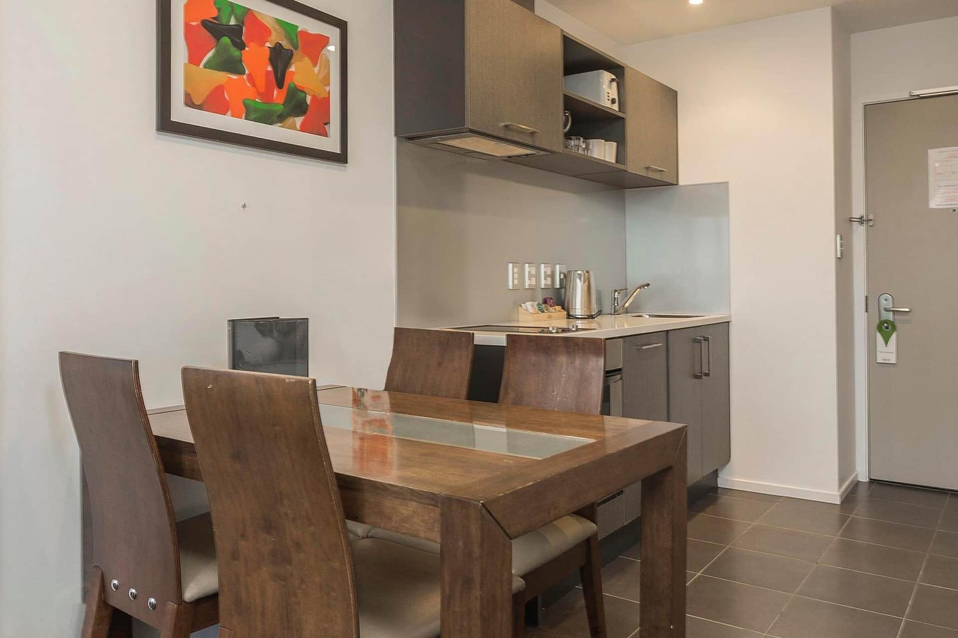 Barclay Suites