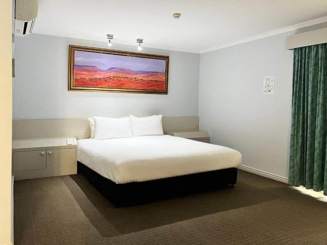 Mantra Alice Springs