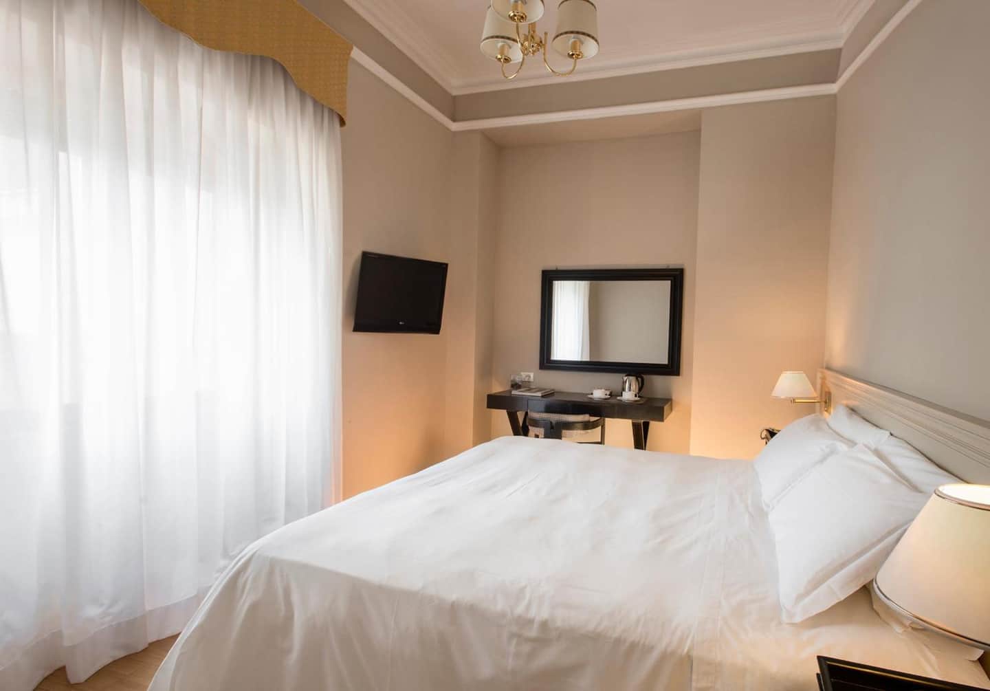 Ambasciatori Place Hotel