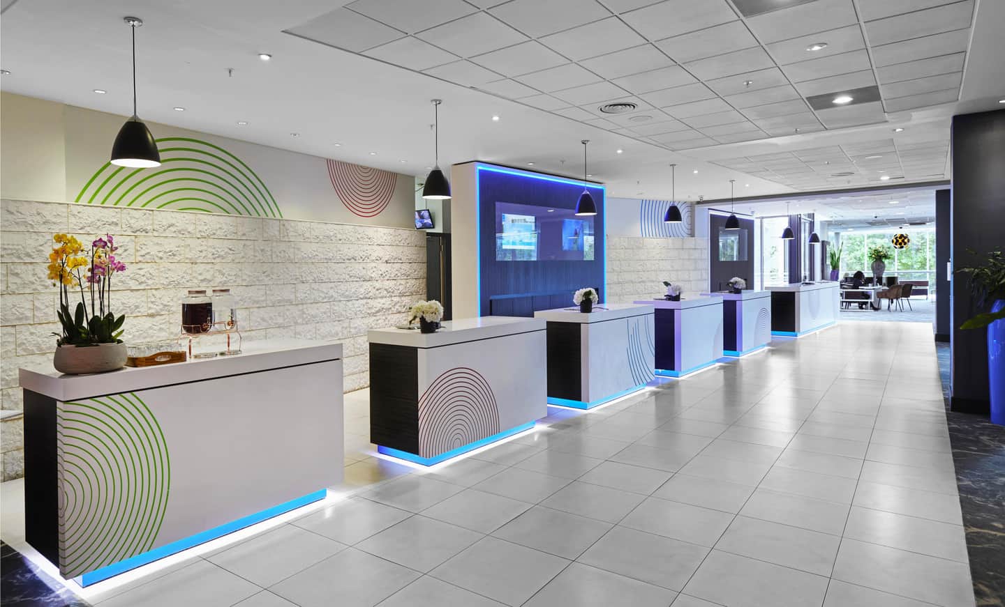 Novotel London West