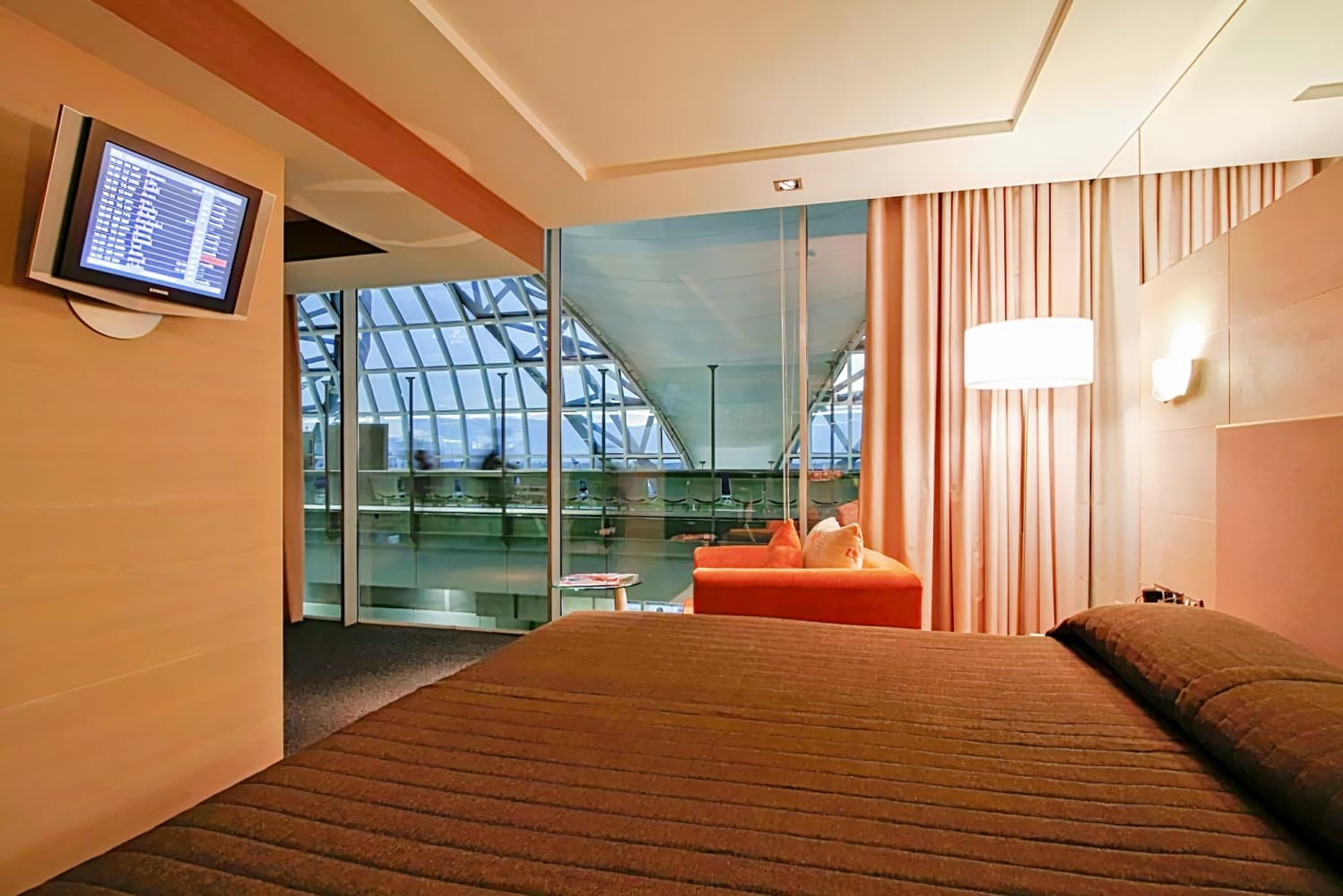 Miracle Transit Hotel