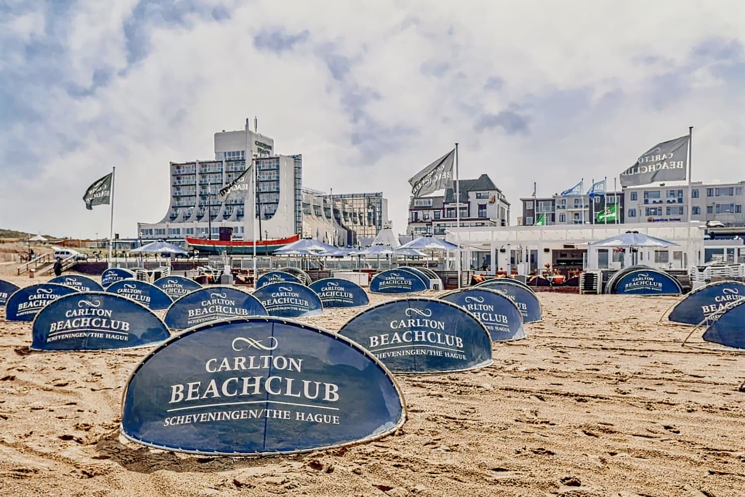 Carlton Beach Hotel