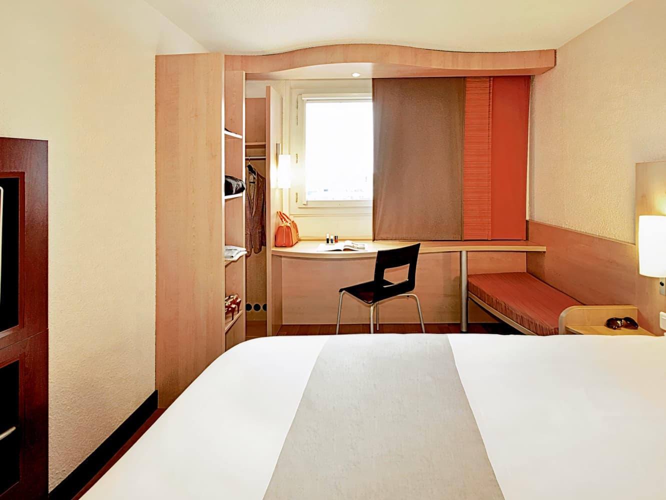 ibis Rambouillet