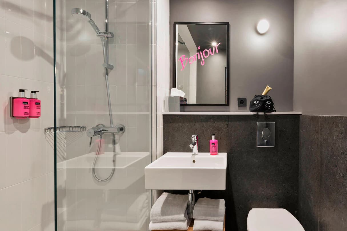 Moxy Bastille