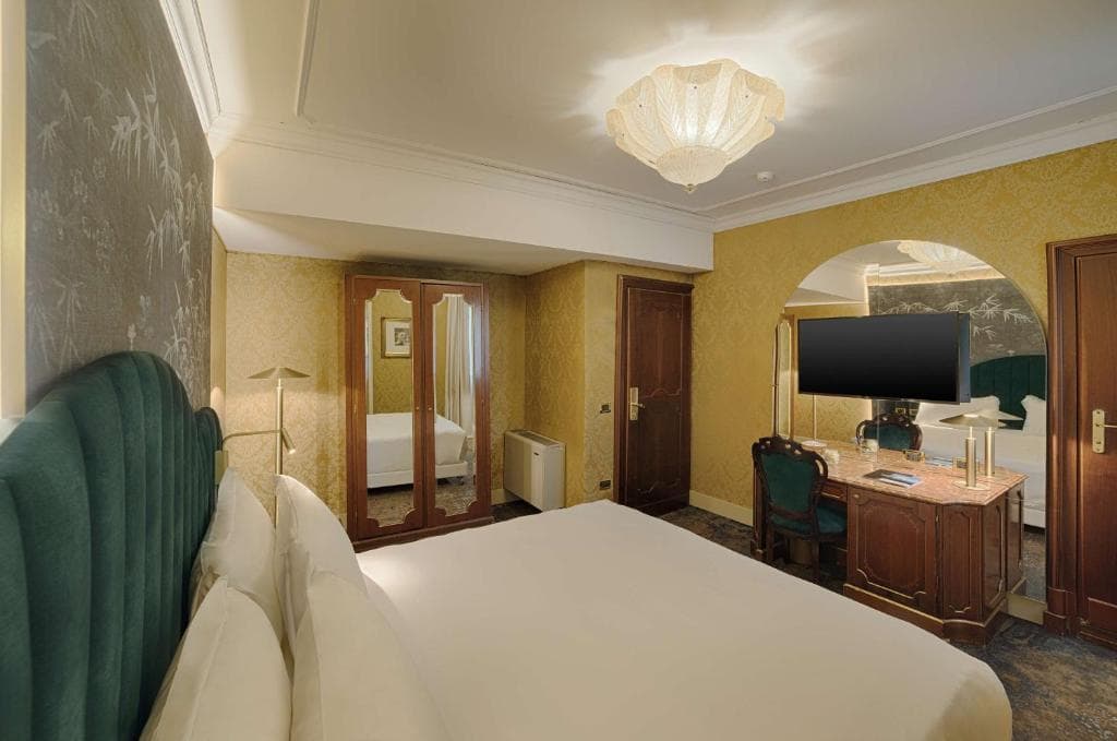 NH Venezia Santa Lucia