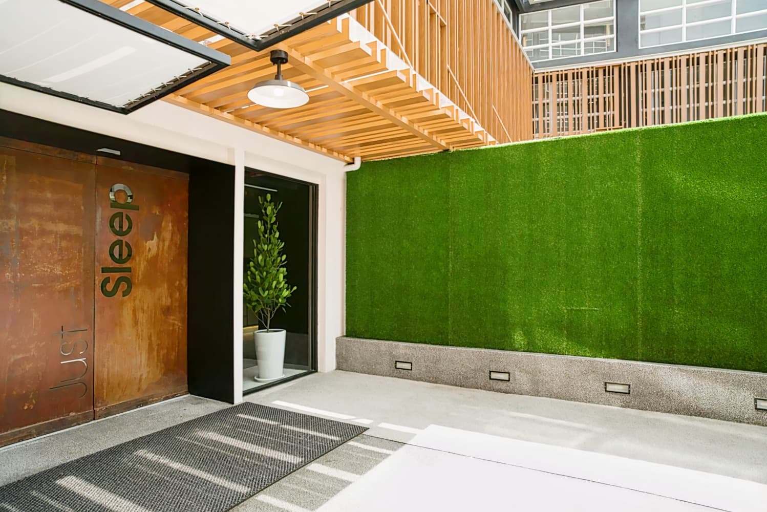 捷絲旅宜蘭礁溪館 Just Sleep Jiaoxi