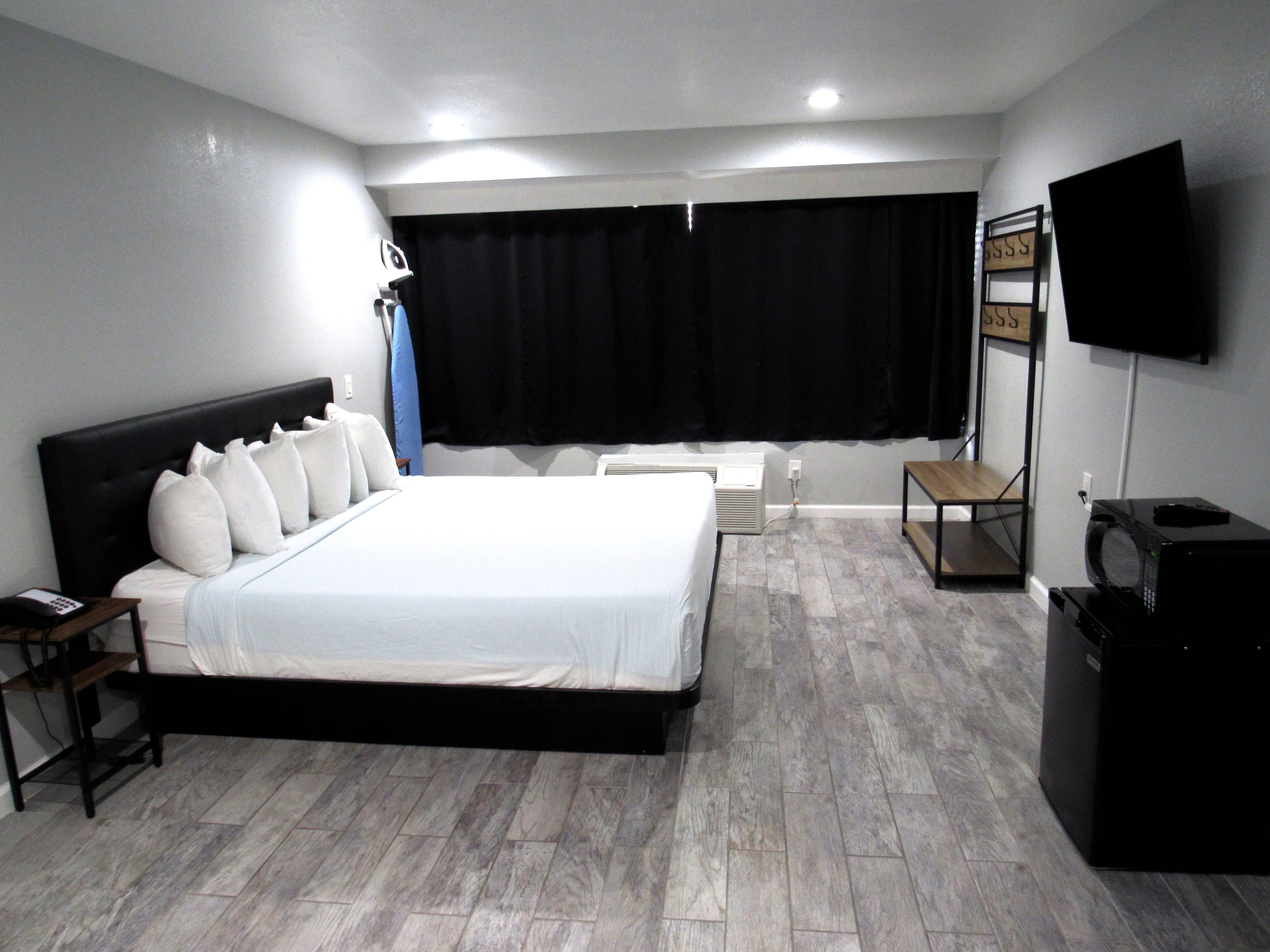 Capri Suites Anaheim