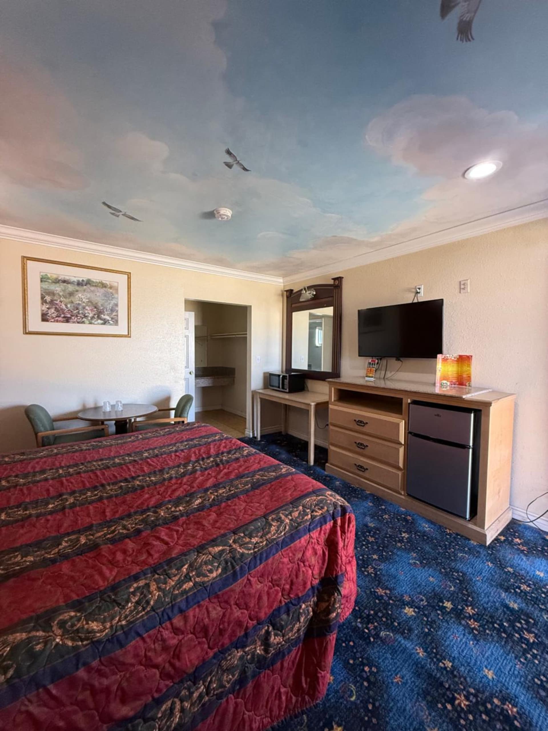 Robinhood Motel