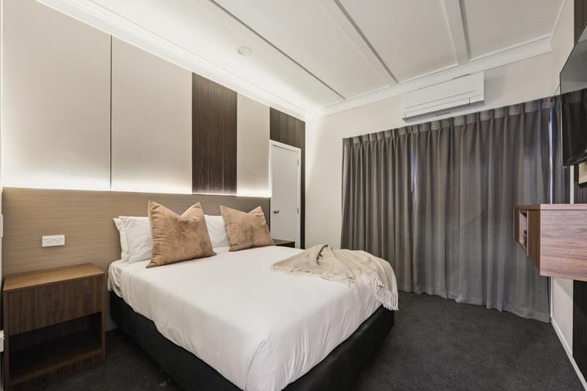 Aroha Motel & Apartments