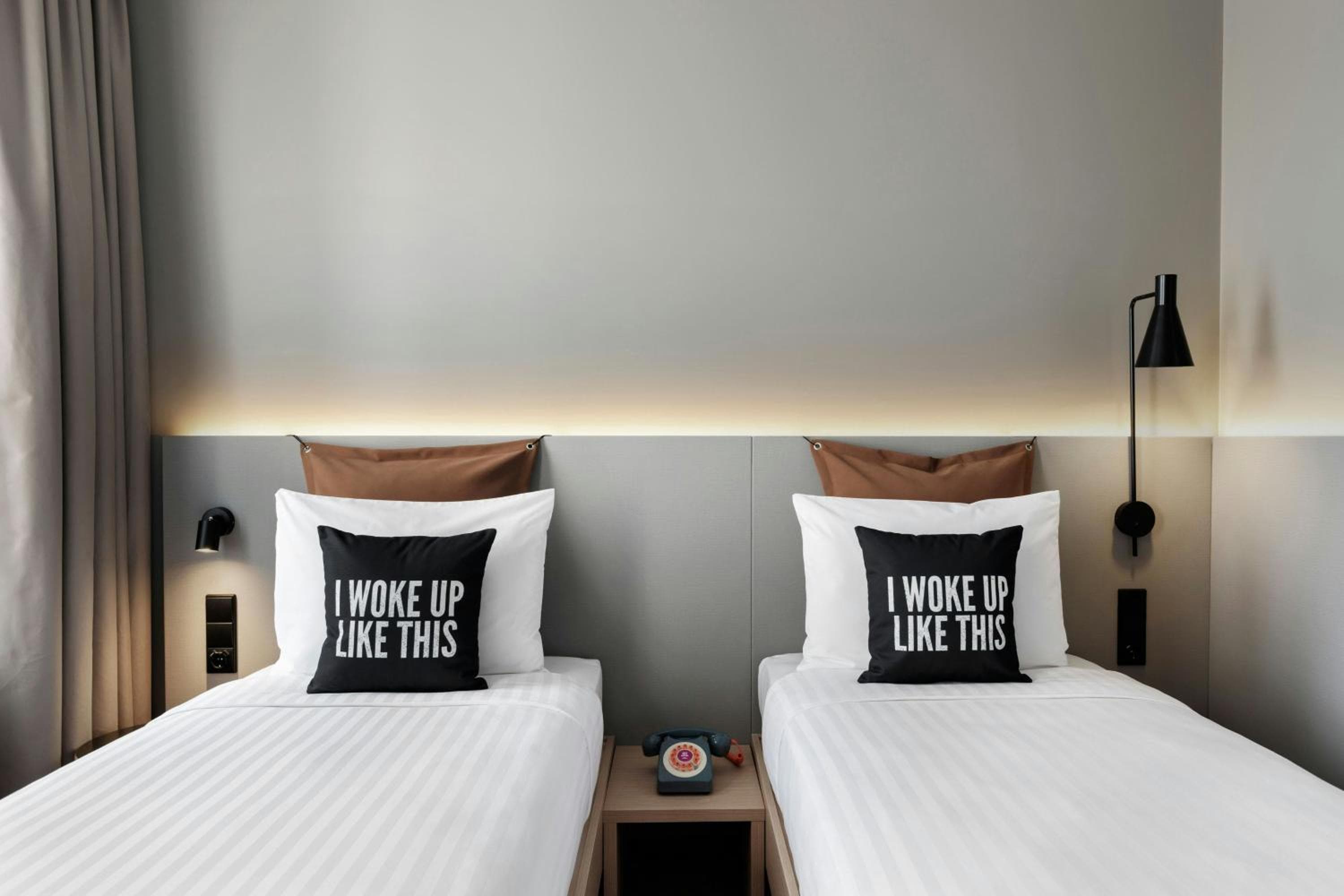 Moxy Alfragide Lisboa