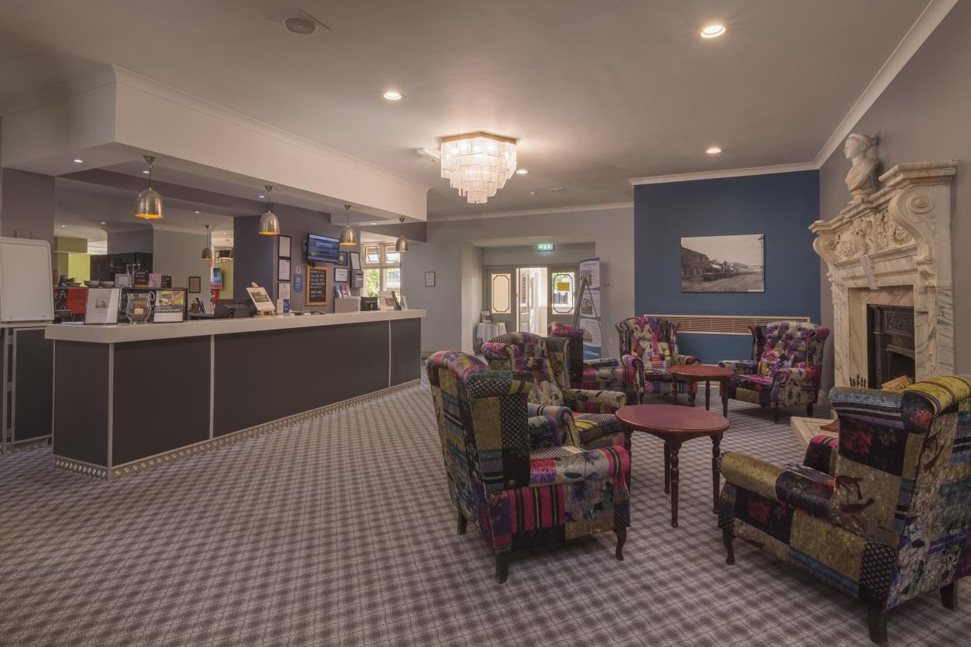 Belvilla Crewe Arms Hotel
