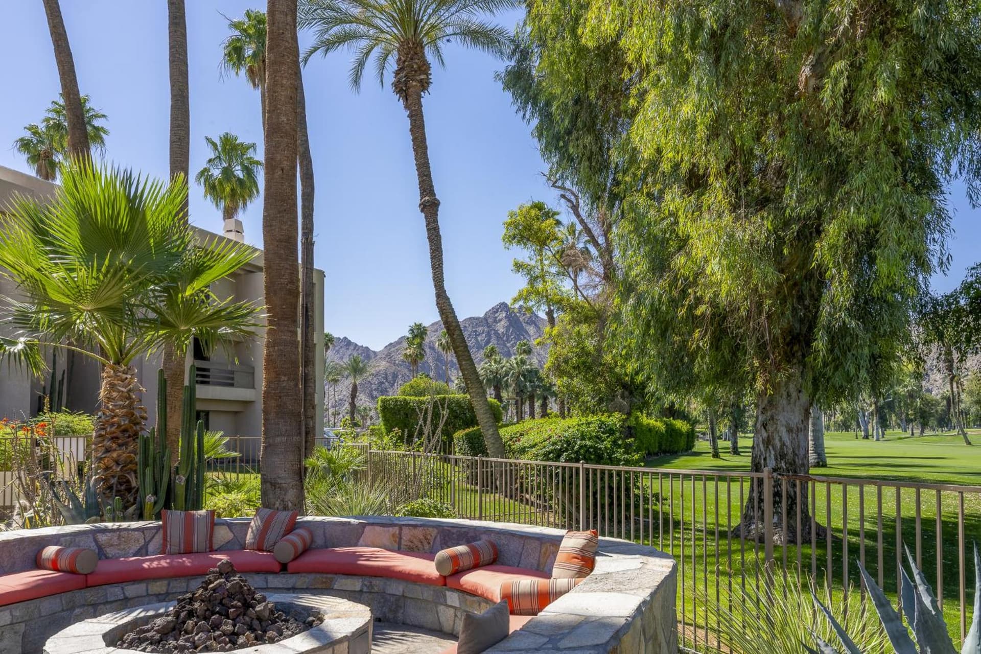 Indian Wells Resort