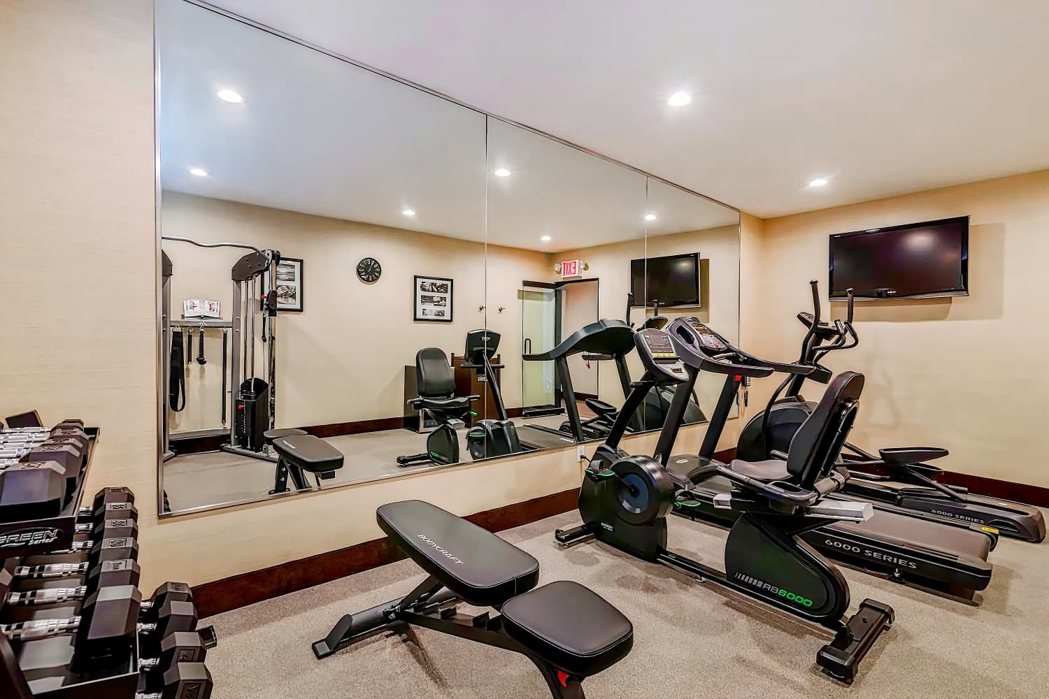 Best Western Plus Plaza Hotel