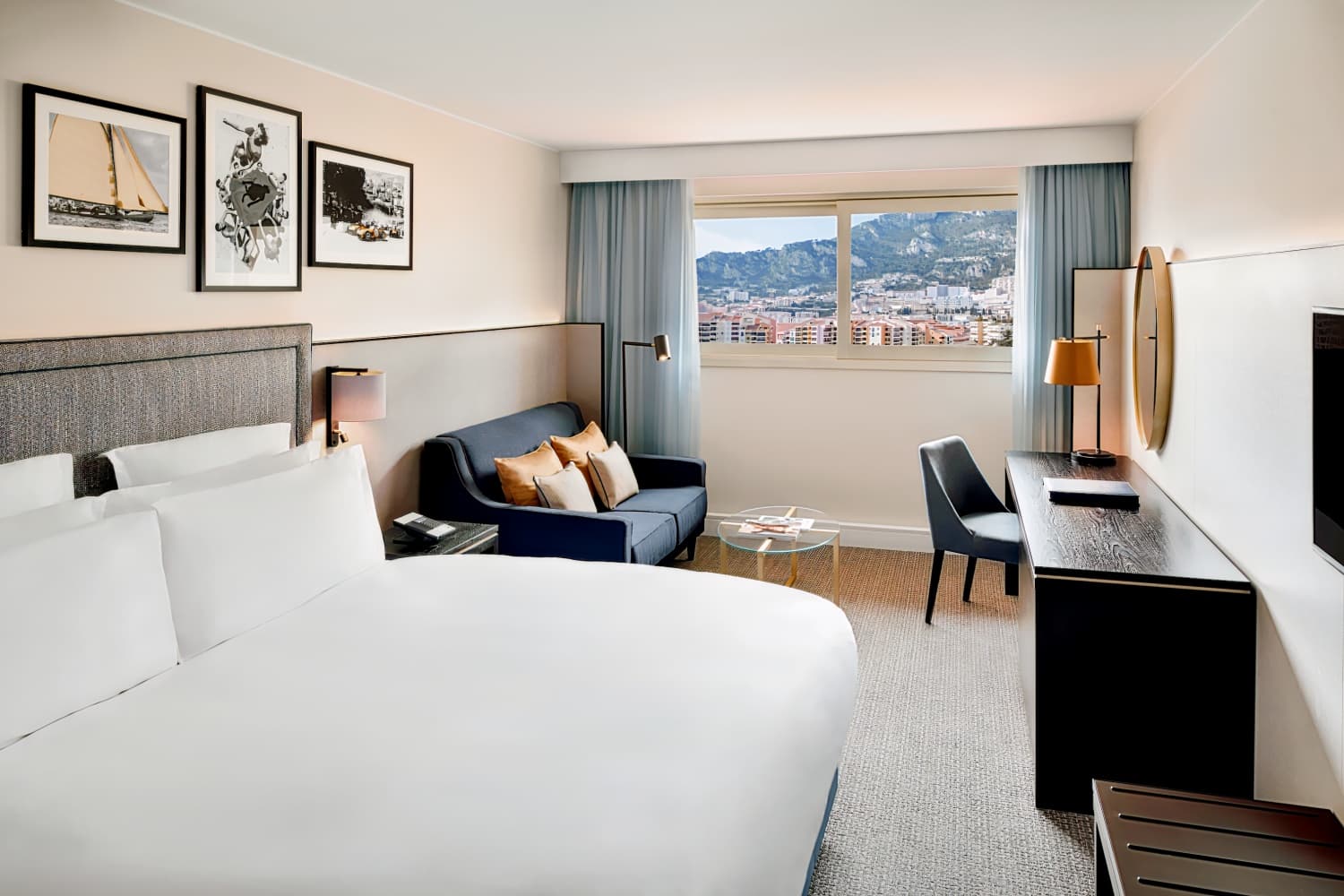 Columbus Hotel Monte-Carlo, Curio Collection by Hilton