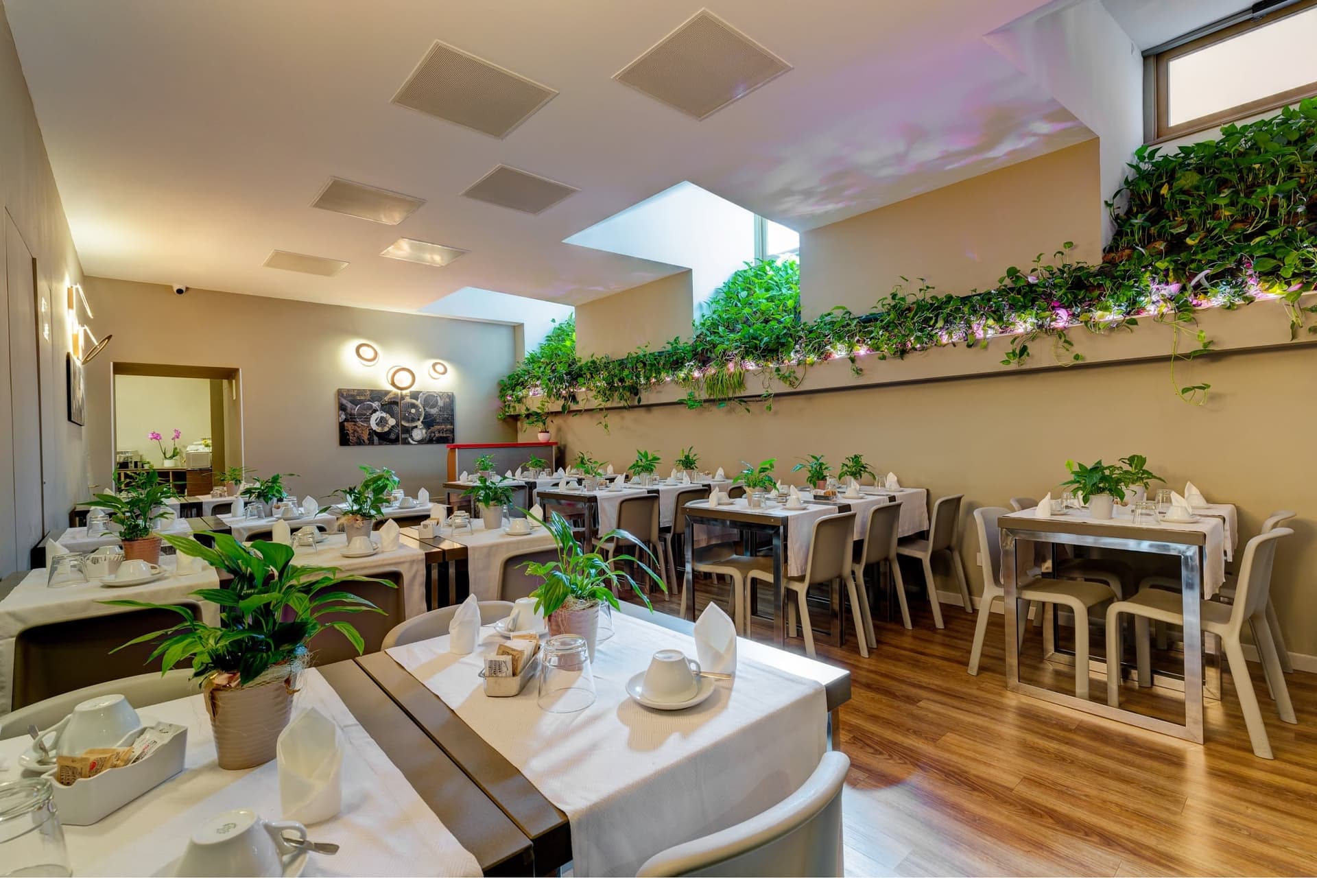 Al Manthia Hotel