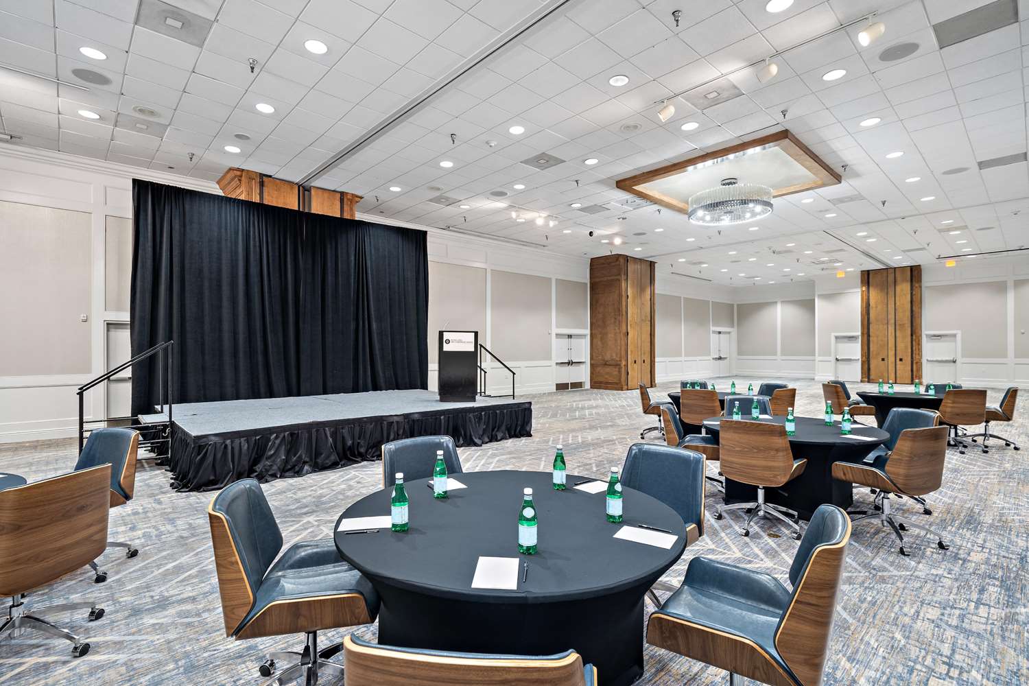 Hilton College Station & Conference Center