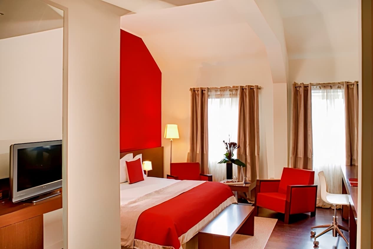 Les Pleiades Hôtel-Spa-Restaurant