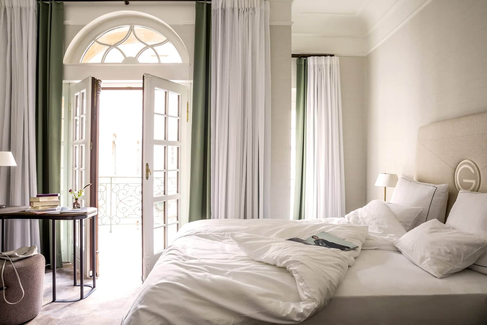 Day hotels Brisbane