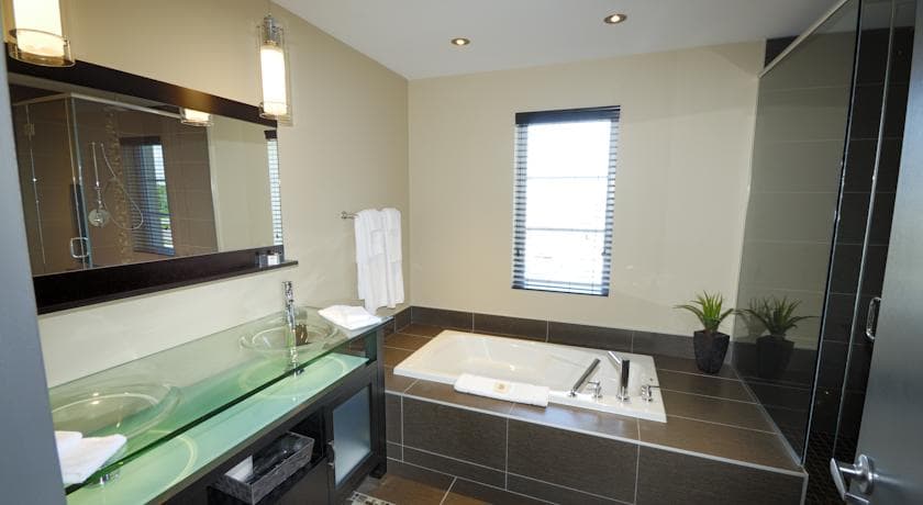 Imperia Hôtel & Suites Terrebonne