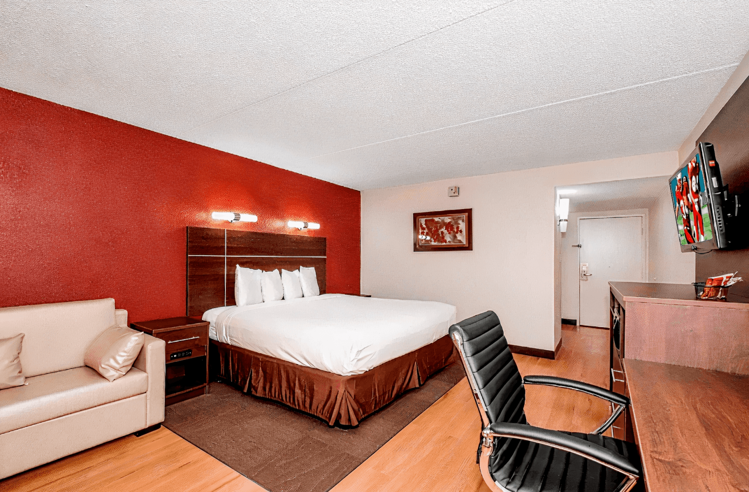 Red Roof Plus & Suites Knoxville West - Cedar Bluff