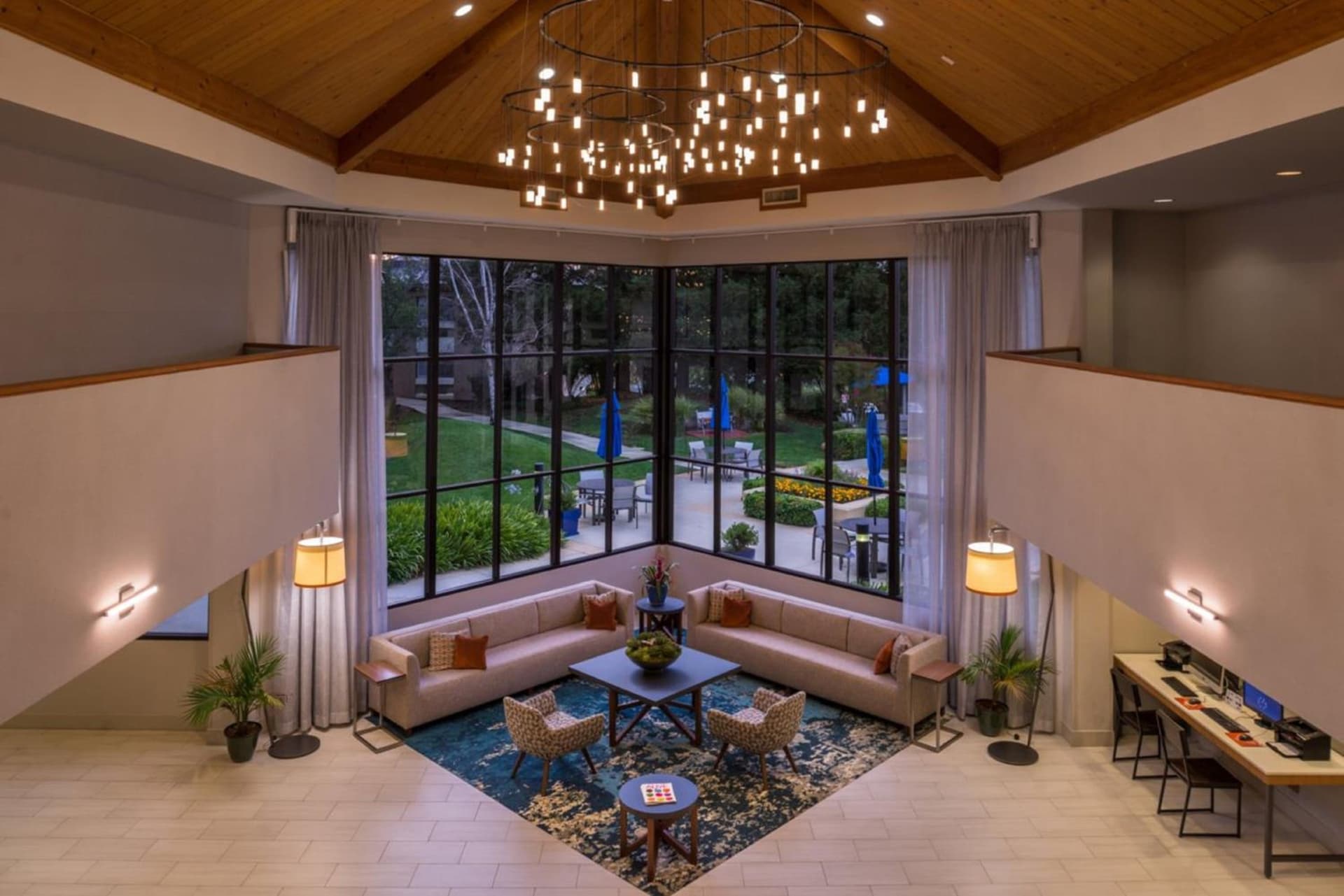 Holiday Inn Express Walnut Creek, an IHG Hotel