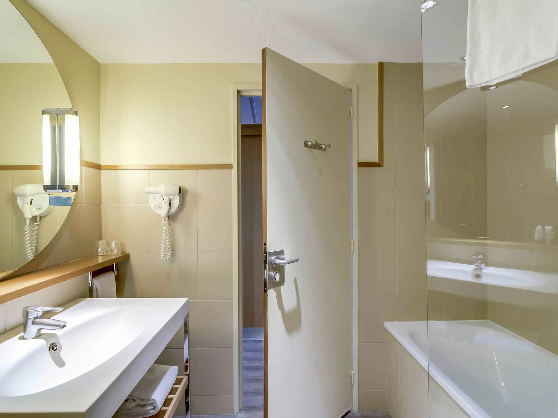Mercure Paris Orly Rungis Airport