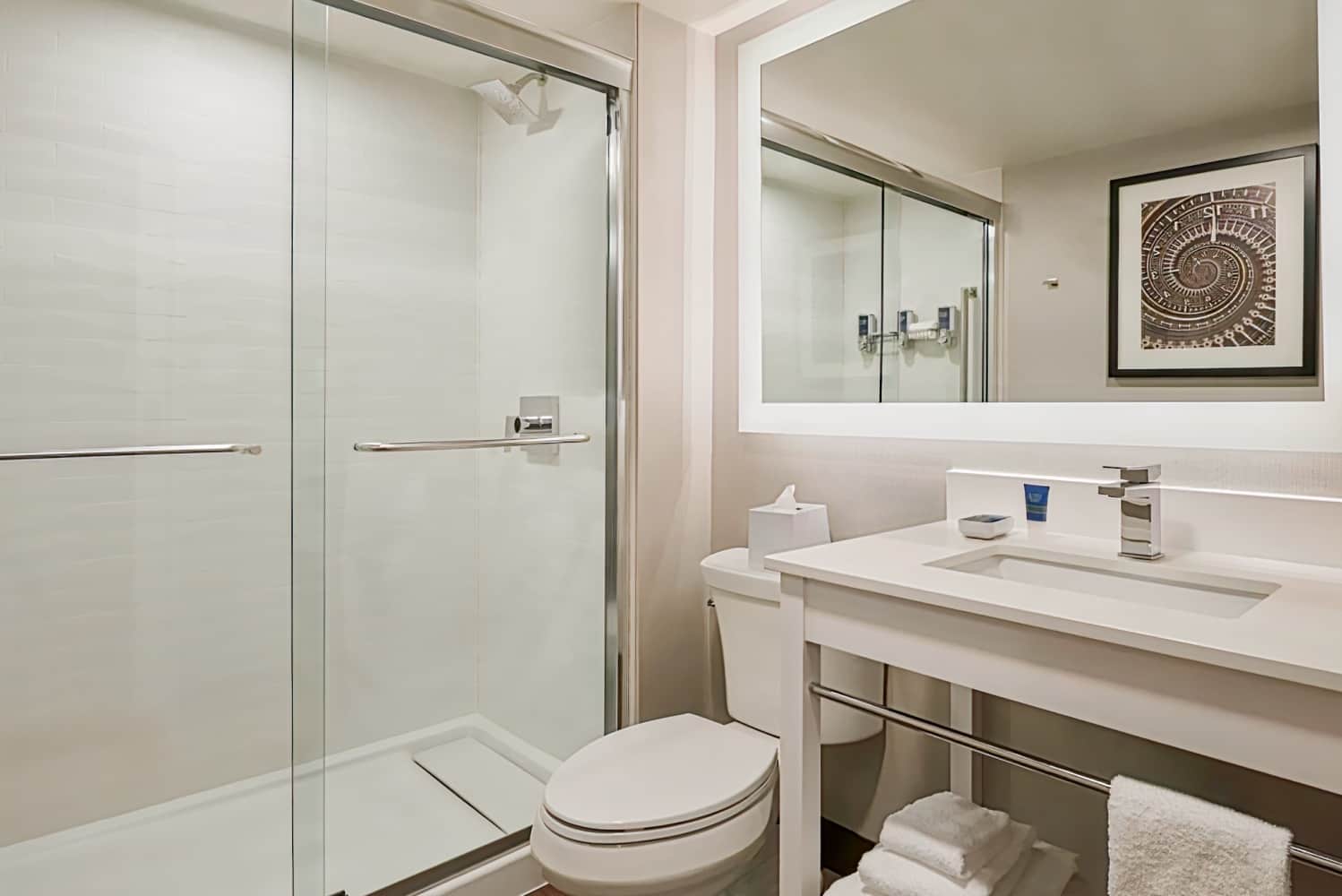 Four Points by Sheraton Toronto Airport East