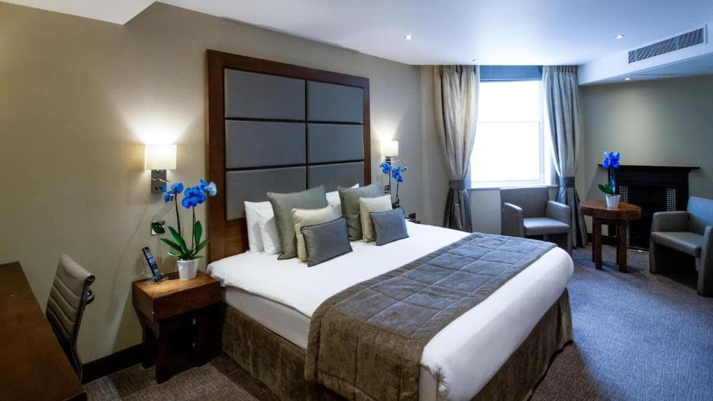 The Wellington by Blue Orchid Hospitality