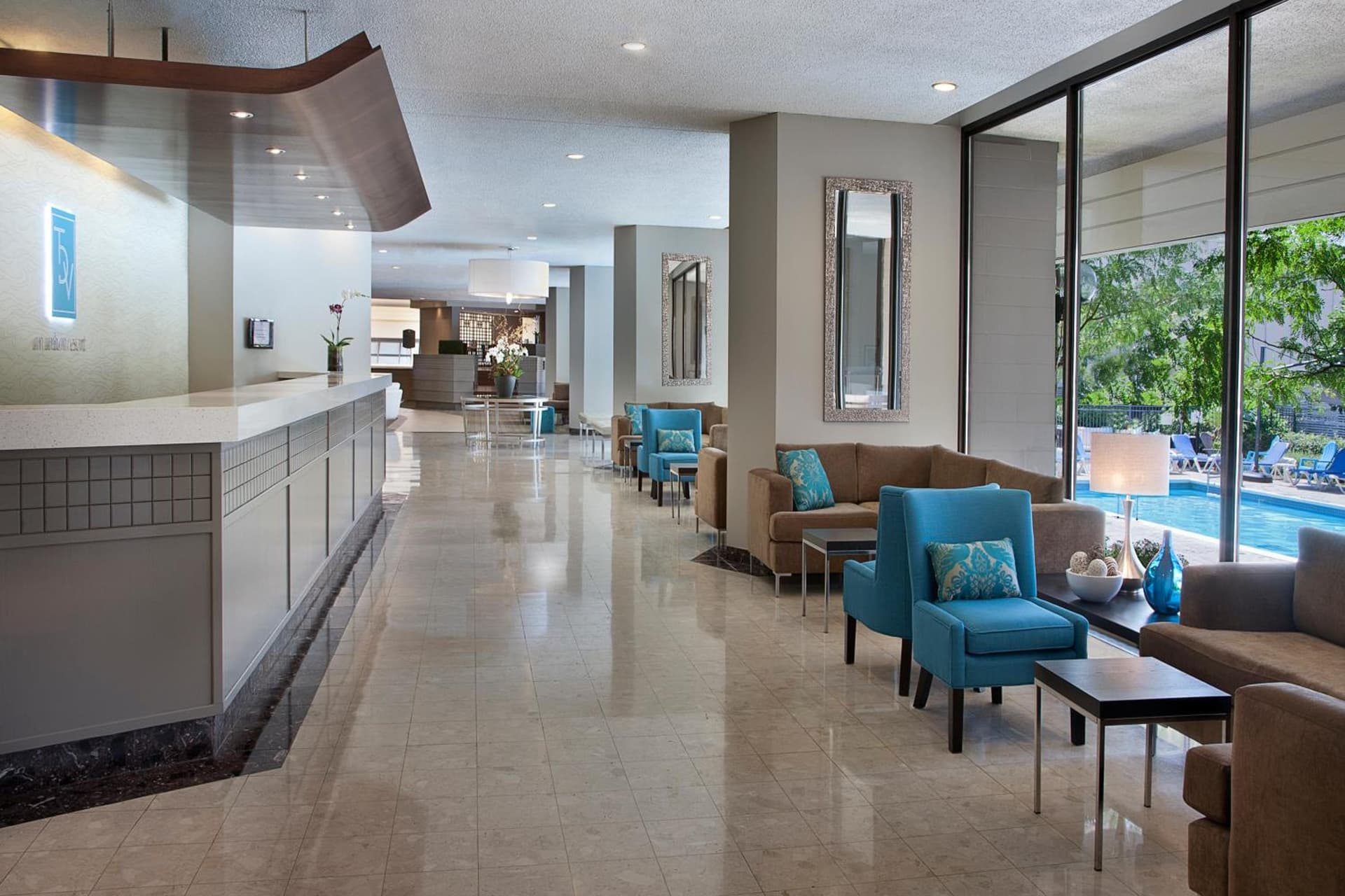 Toronto Don Valley Hotel & Suites