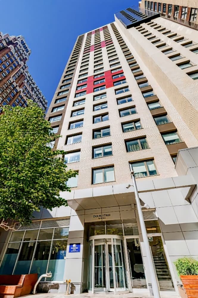 DoubleTree By Hilton New York Times Square South