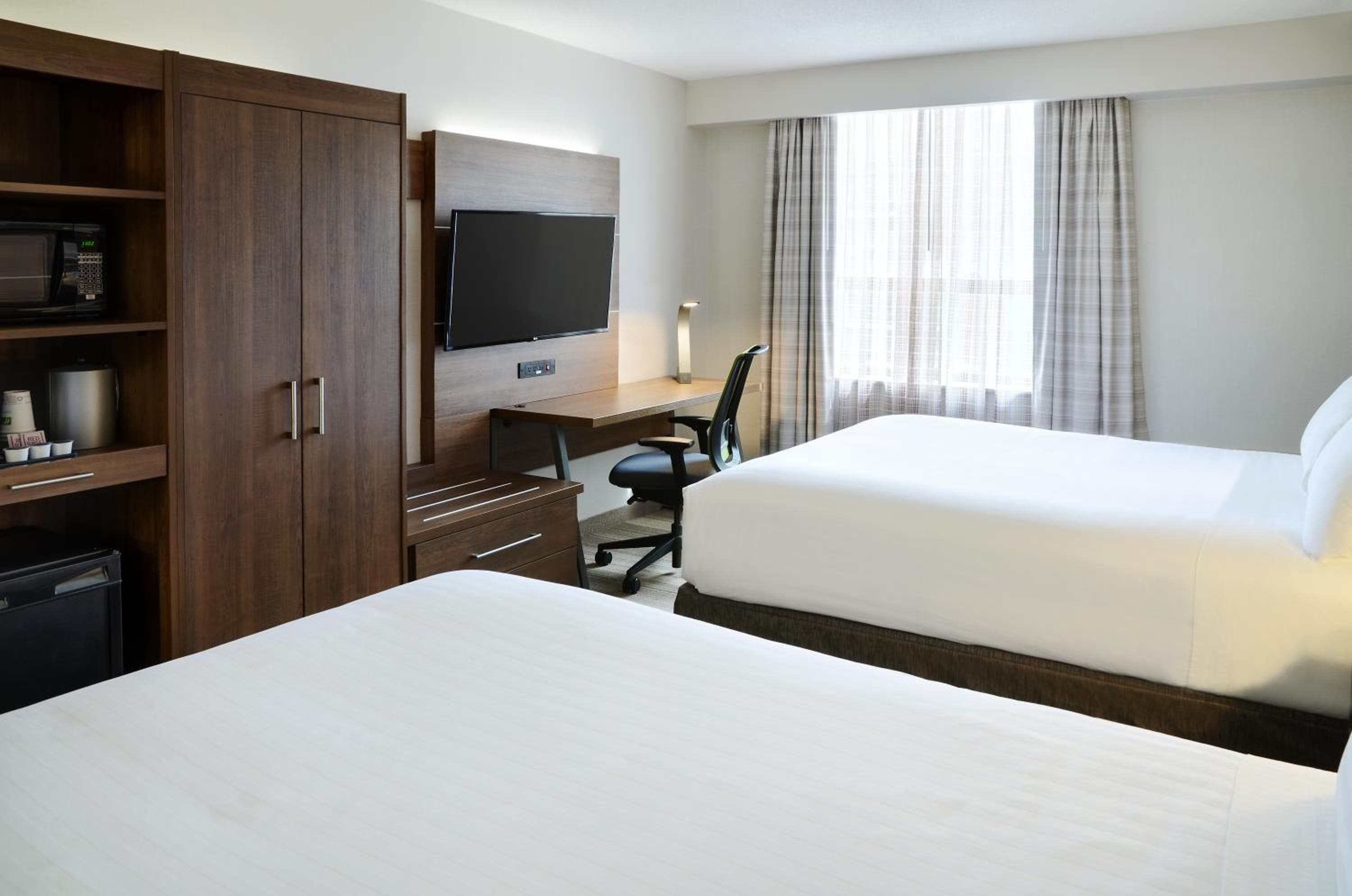 Holiday Inn Toronto Express Downtown