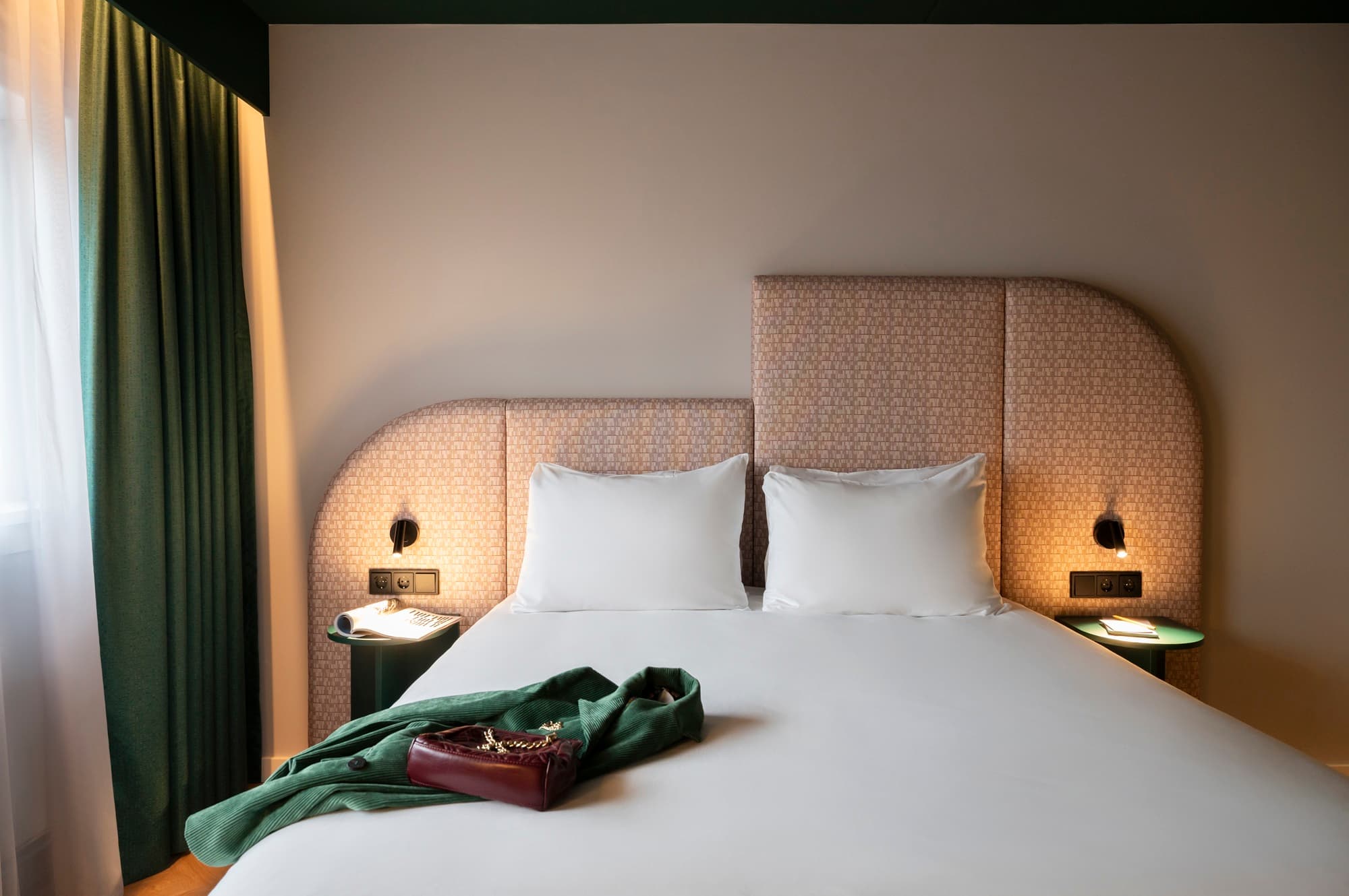 TRIBE Hotel The Hague Centraal