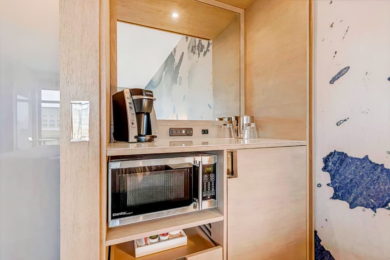 Cambria Hotel Milwaukee Downtown