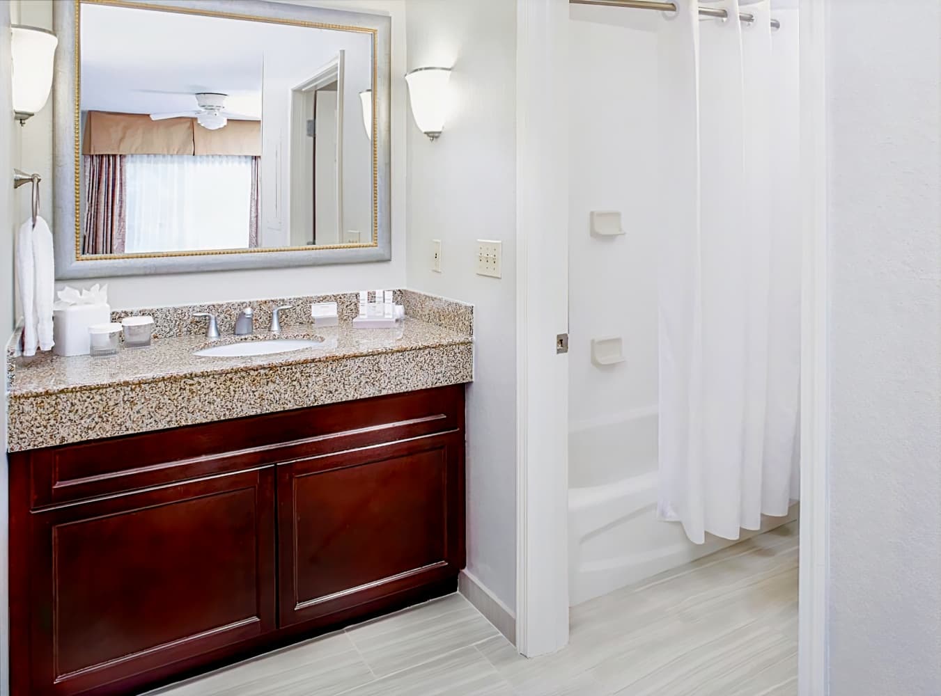 Homewood Suites by Hilton Charlotte Airport
