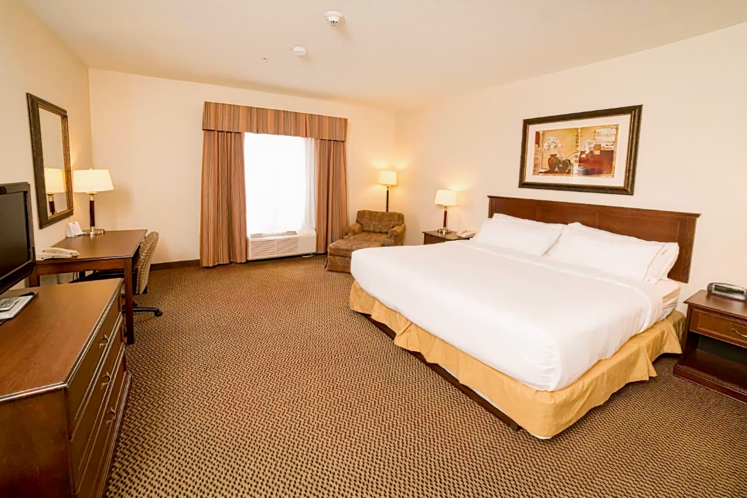 Holiday Inn Express & Suites Slave Lake