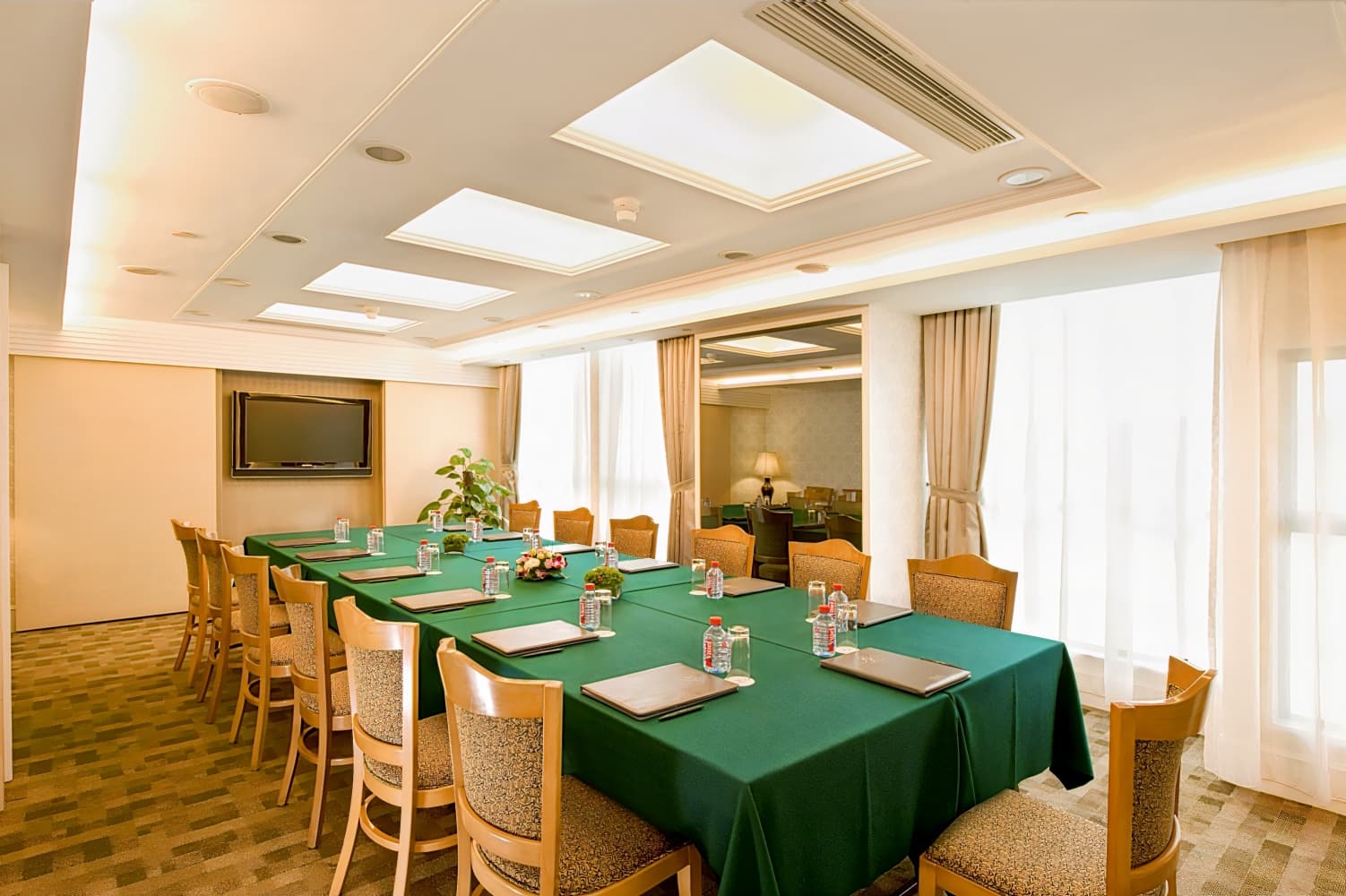 Bishop Lei International House