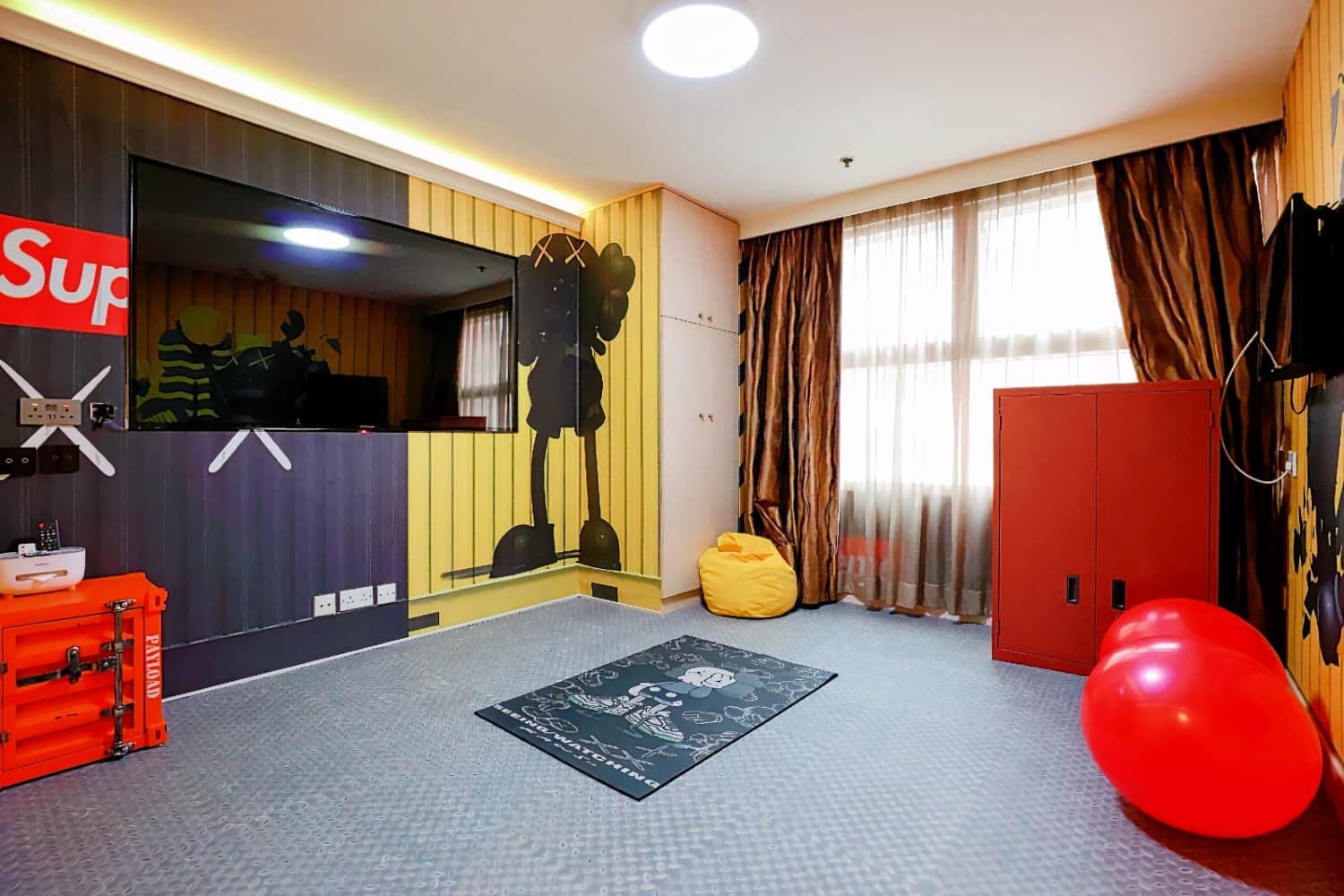 Muse x Hotel
