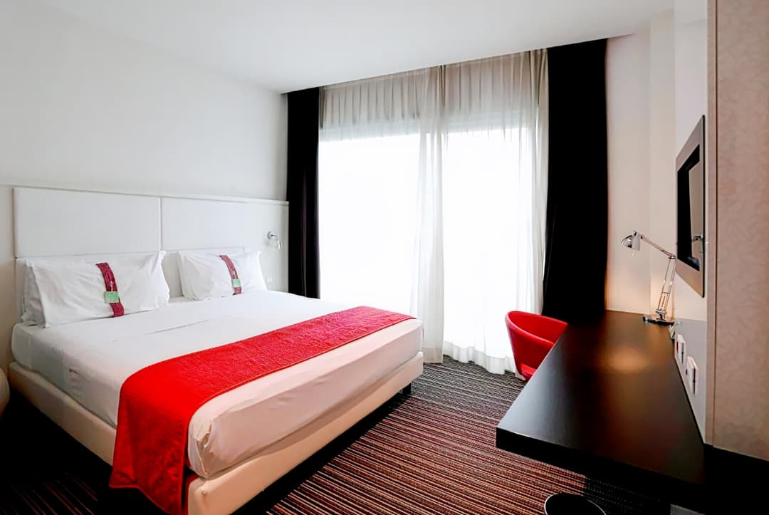 Holiday Inn Nola Naples Vulcano Buono