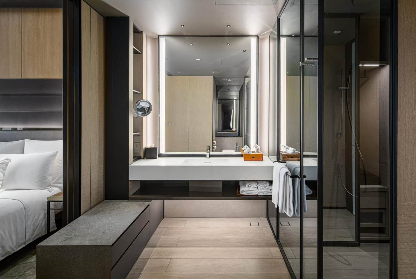 InterContinental Singapore Robertson Quay, an IHG Hotel
