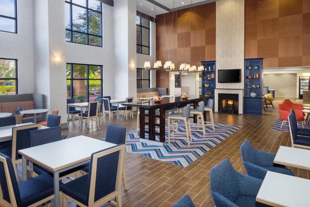 Hampton Inn by Hilton Garden City Long Island