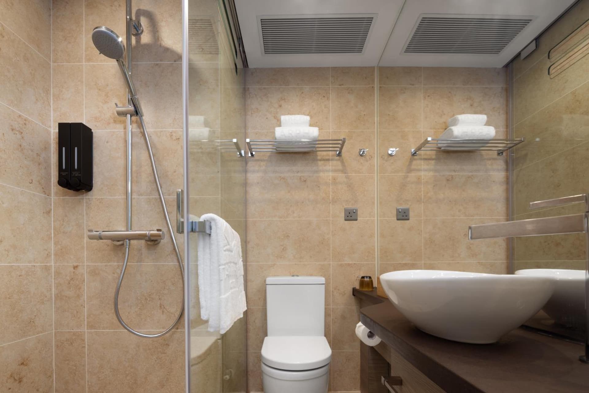 Starphire Hotel