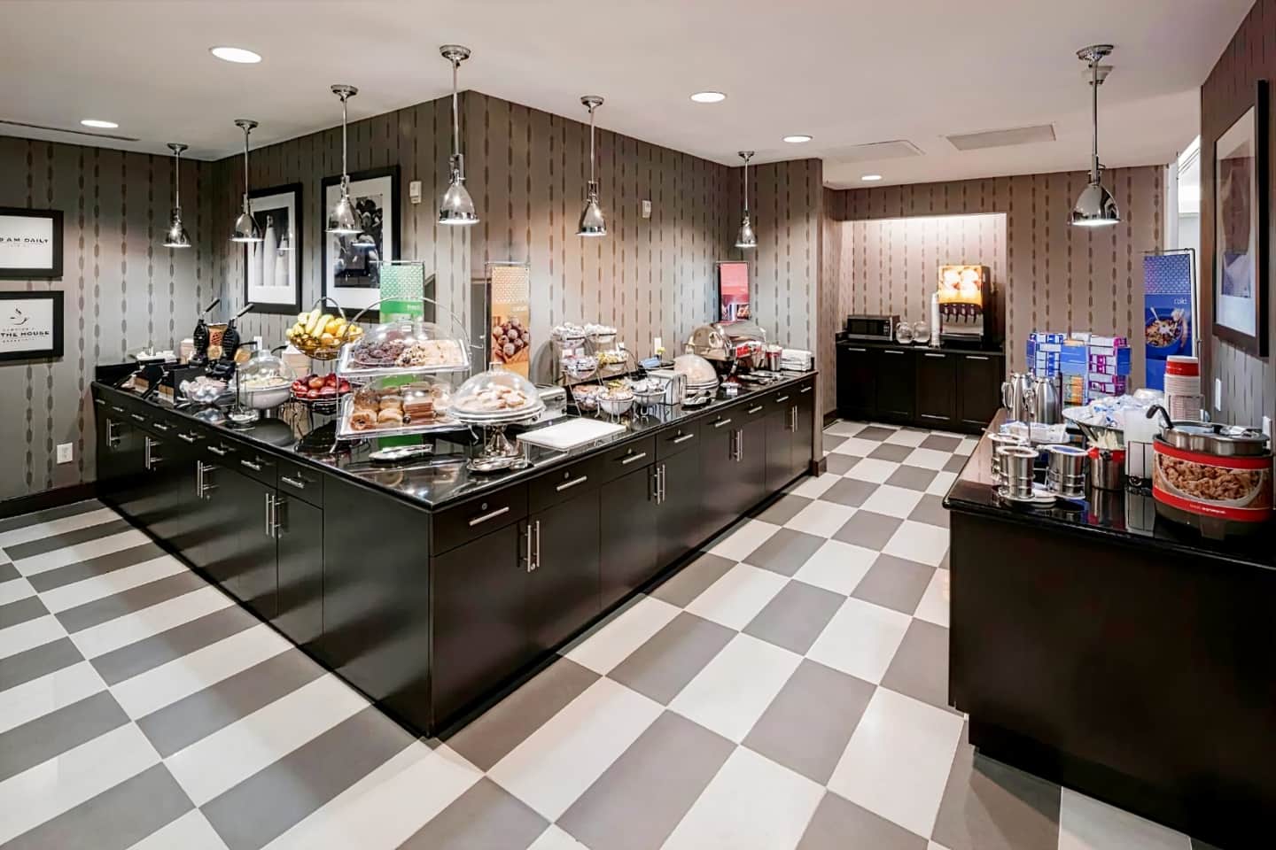 Hampton Inn San Diego-Downtown
